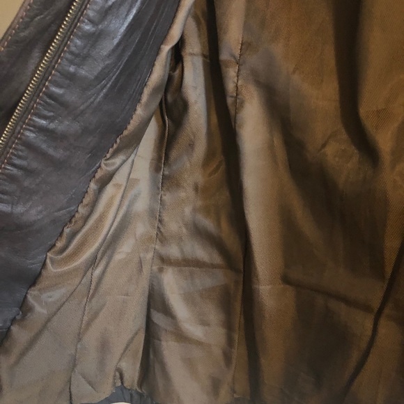 Leather Jacket - Picture 4 of 5